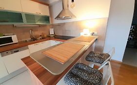 Beautiful Apartment, Beach Area